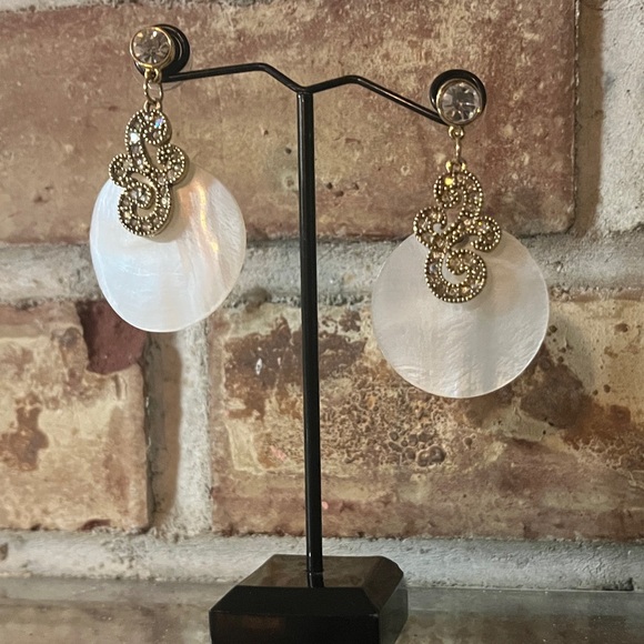 Jewelry - Gold and White Dangle Earrings